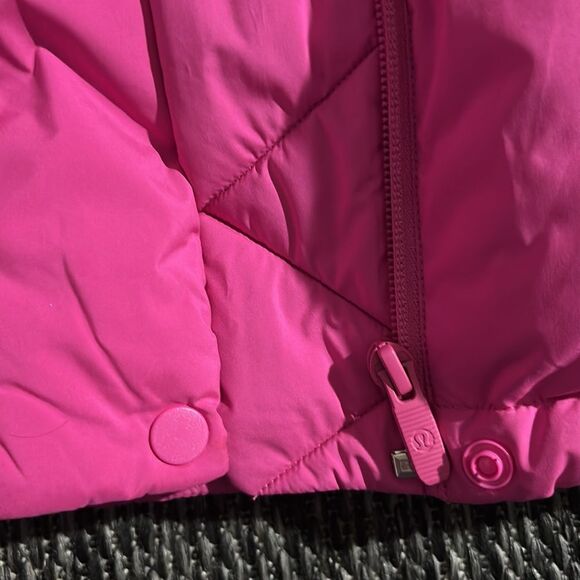 Lululemon Wunder Puff Super-Cropped Vest - Picture 8 of 11